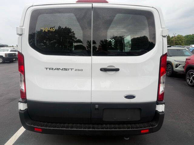 2025 Ford Transit