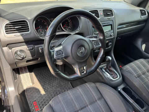 2014 Volkswagen GTI Wolfsburg Edition PZEV