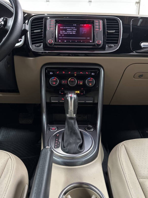 2019 Volkswagen Beetle Convertible 2.0T Final Edition SEL