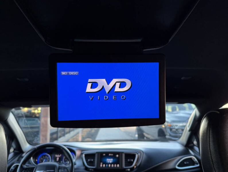 2019 Chrysler Pacifica Touring Plus