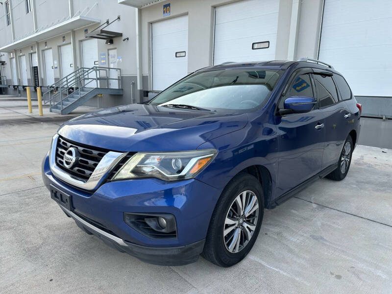 2017 Nissan Pathfinder for sale at Green Light Auto Mall in Cocoa FL