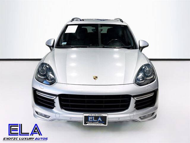 2016 Porsche Cayenne GTS