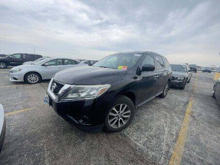 2013 Nissan Pathfinder for sale at NORTH CHICAGO MOTORS INC in North Chicago IL