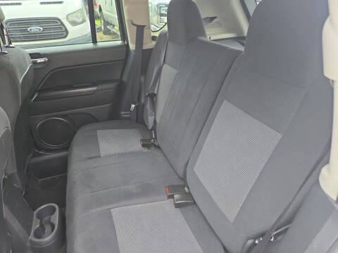 2011 Jeep Compass Sport
