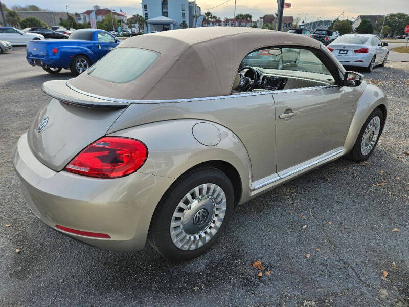 2013 Volkswagen Beetle Convertible