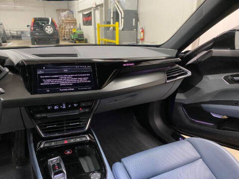 2022 Audi e-tron GT quattro Prestige