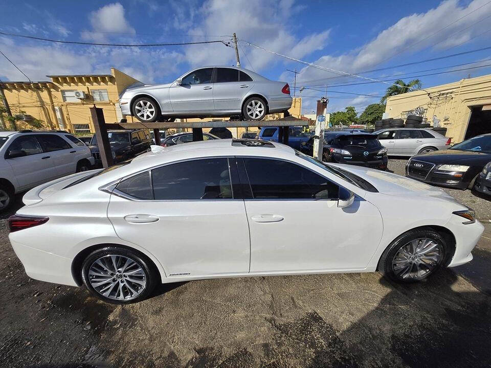 2021 Lexus ES 300h for sale at 911 Auto, LLC. in Hollywood, FL