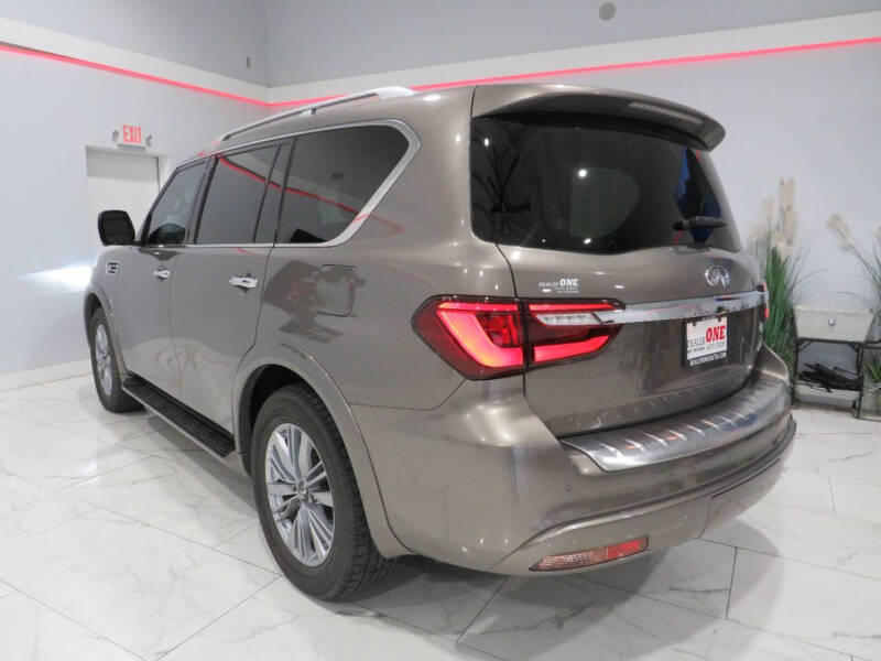 2019 Infiniti QX80 Luxe