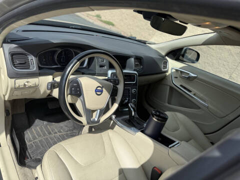 2015 Volvo S60 T5 Drive-E Premier