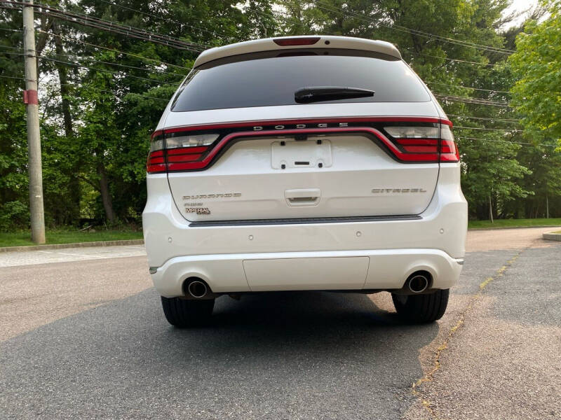 2017 Dodge Durango null photo 18