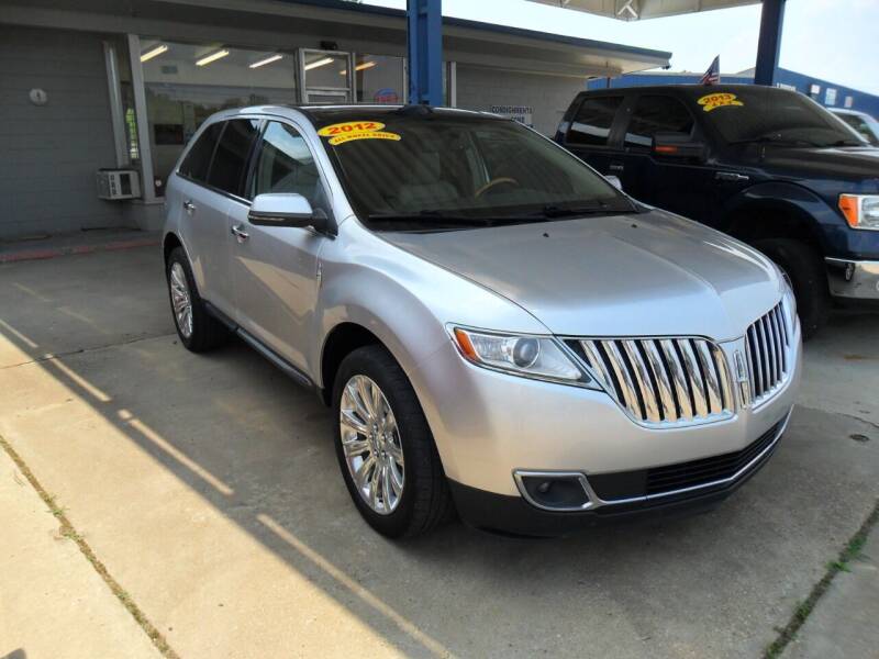 2012 Lincoln MKX for sale at C MOORE CARS in Grove OK