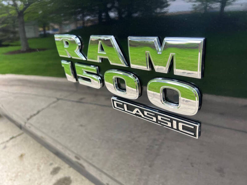 2021 RAM 1500 Classic SLT