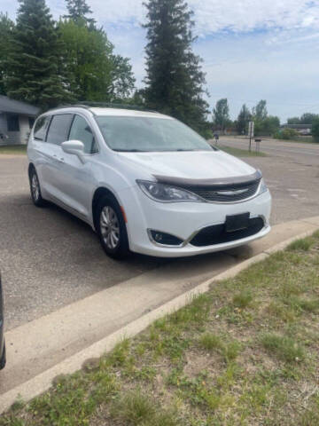 2017 Chrysler Pacifica Touring Plus