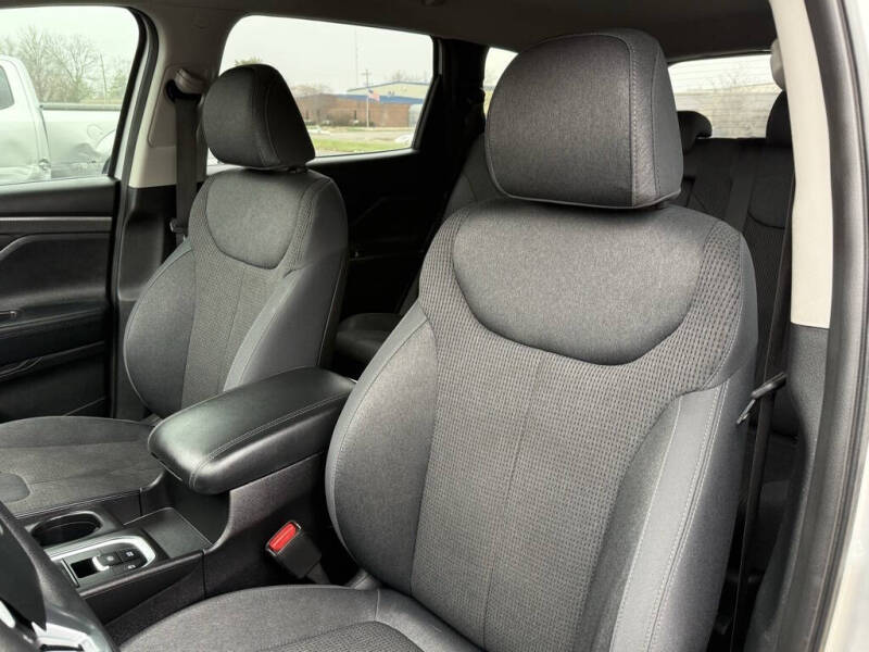 2019 Hyundai Santa Fe SE 2.4L