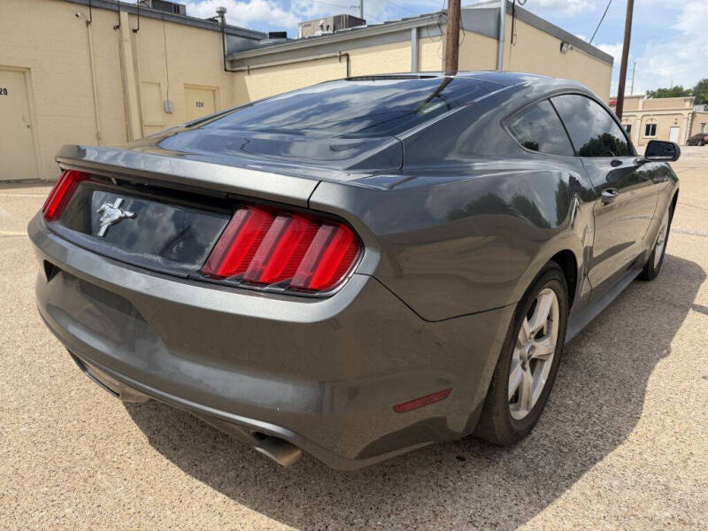 2015 Ford Mustang V6