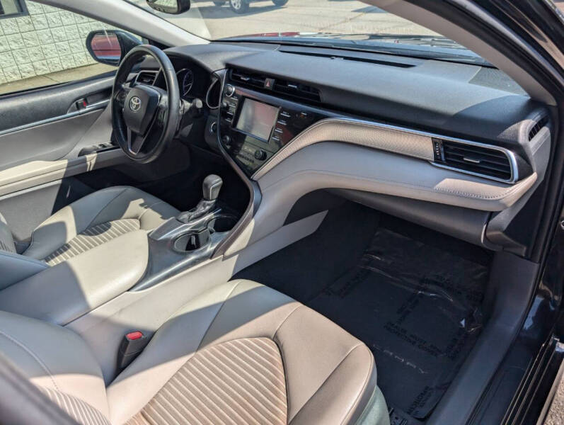 2018 Toyota Camry SE
