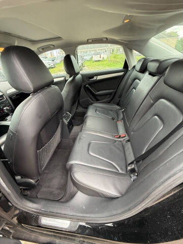 2009 Audi A4 2.0T quattro Premium Plus