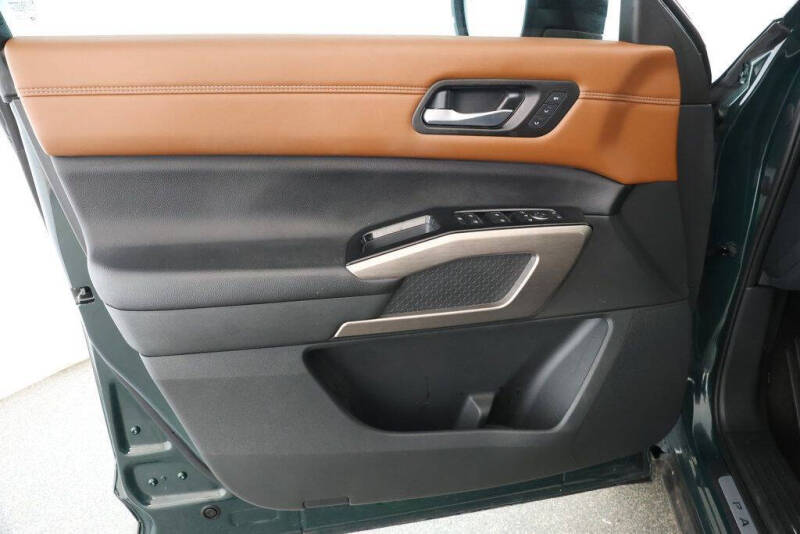 2023 Nissan Pathfinder Platinum