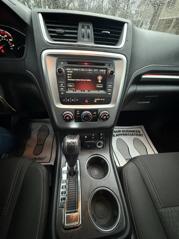 2016 GMC Acadia SLE-2