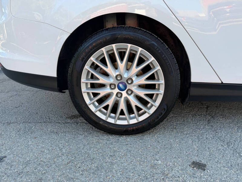 2012 Ford Focus SEL