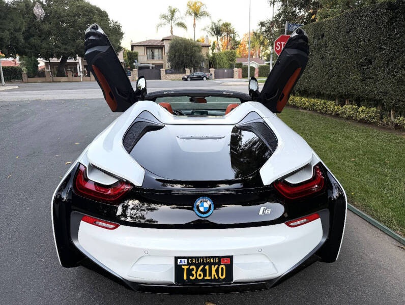 2019 BMW i8