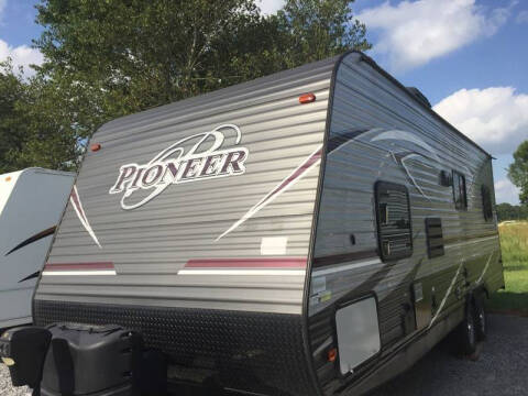 2017 Heartland Pioneer