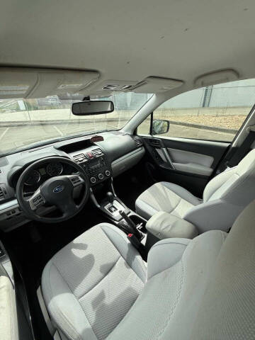 2014 Subaru Forester 2.5i