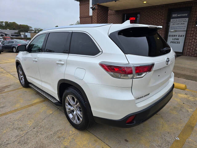 2015 Toyota Highlander for sale at Mac Motors in Arlington, TX