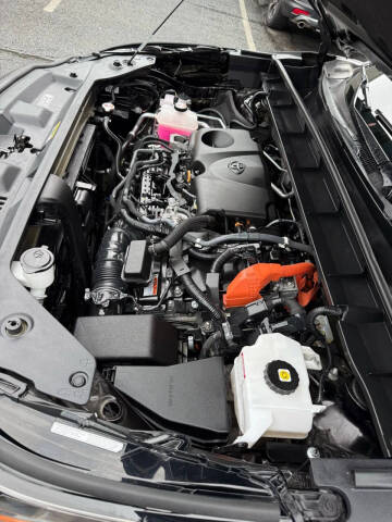 2022 Toyota Highlander Hybrid XLE