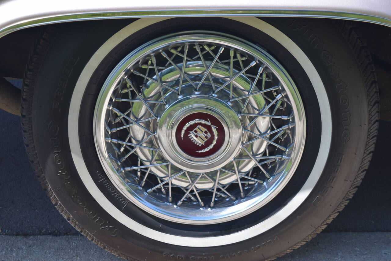1991 Cadillac Brougham 69