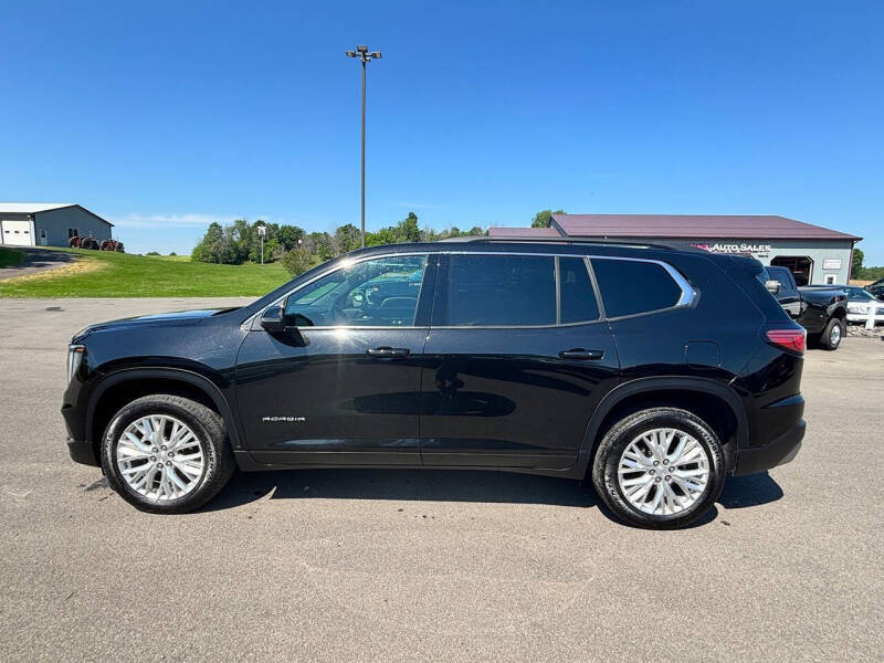 2024 GMC Acadia Elevation
