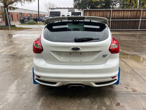 2014 Ford Focus ST