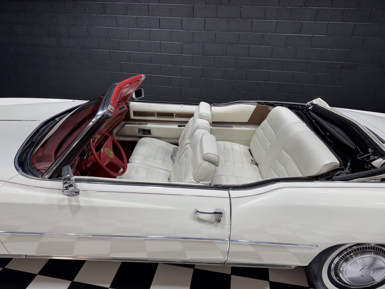 1975 Cadillac Eldorado 42