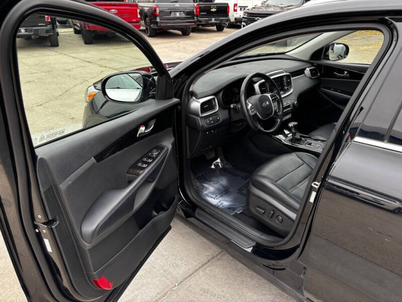 2020 Kia Sorento EX V6