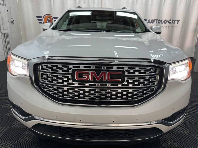 2019 GMC Acadia Denali