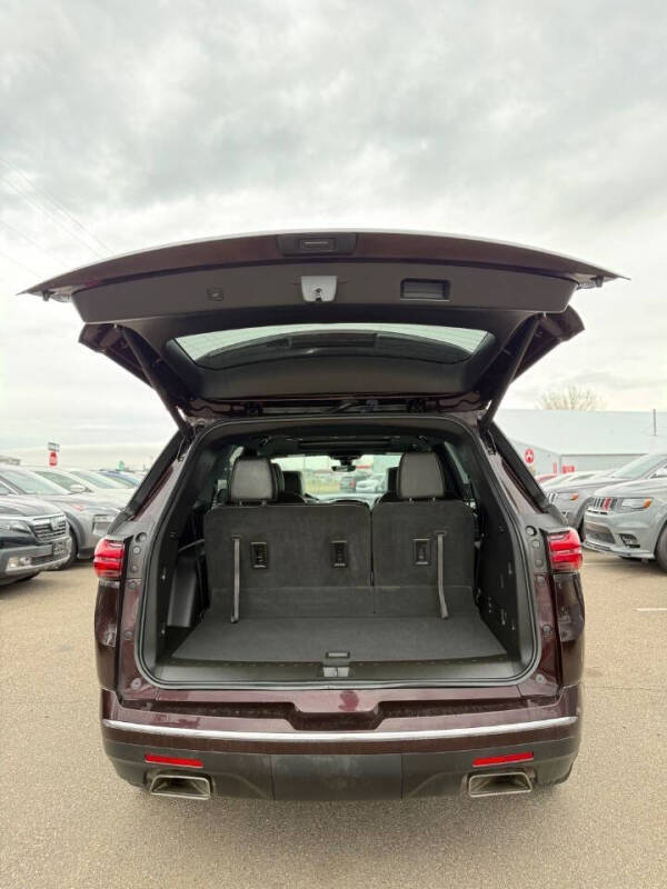 2023 Chevrolet Traverse Premier