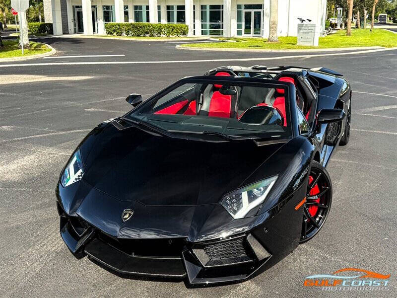 2016 Lamborghini Aventador LP 700-4