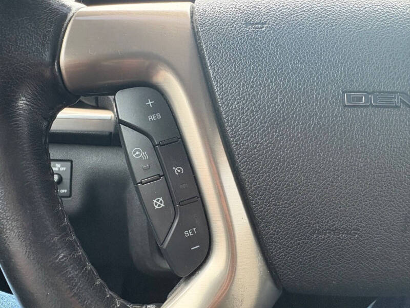 2016 GMC Acadia Denali