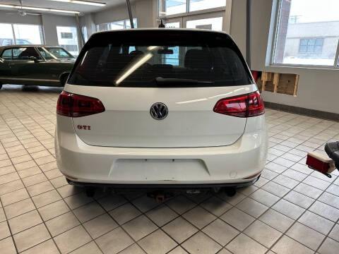 2017 Volkswagen Golf GTI SE