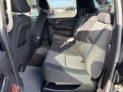 2013 Chevrolet Avalanche LS Black Diamond