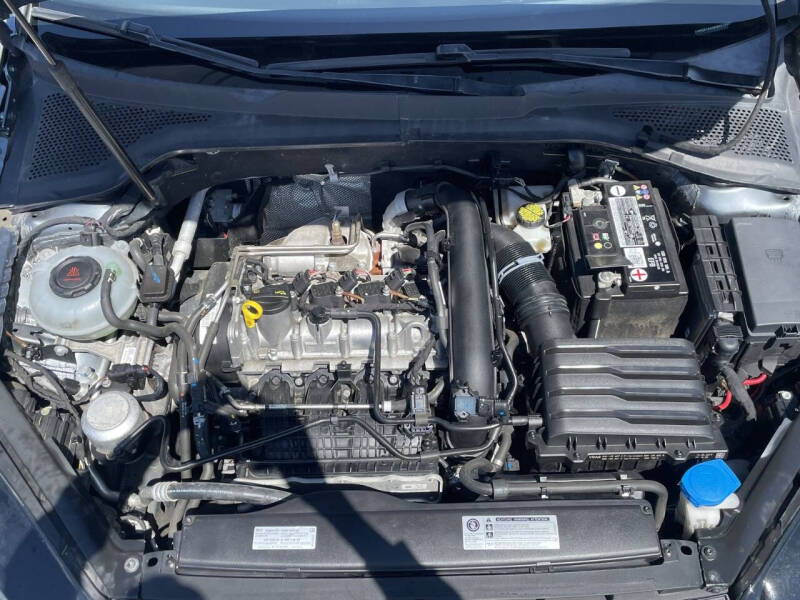 2019 Volkswagen Golf S