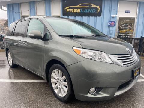 2013 Toyota Sienna for sale at Freeland LLC in Waukesha WI