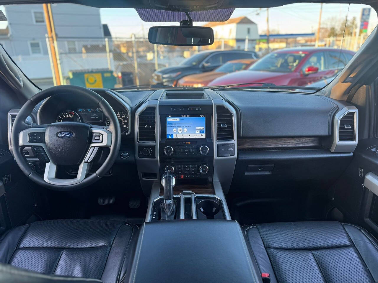 2018 Ford F-150 Lariat photo 13