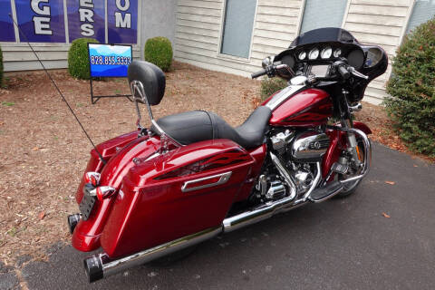 2017 Harley-Davidson Street Glide