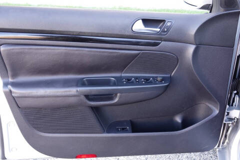 2010 Volkswagen Jetta SportWagen TDI