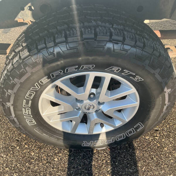 2017 Nissan Frontier SV