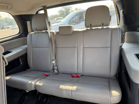 2013 Toyota Sequoia SR5