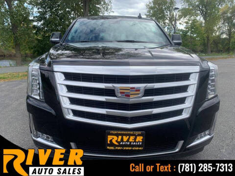 2019 Cadillac Escalade Luxury