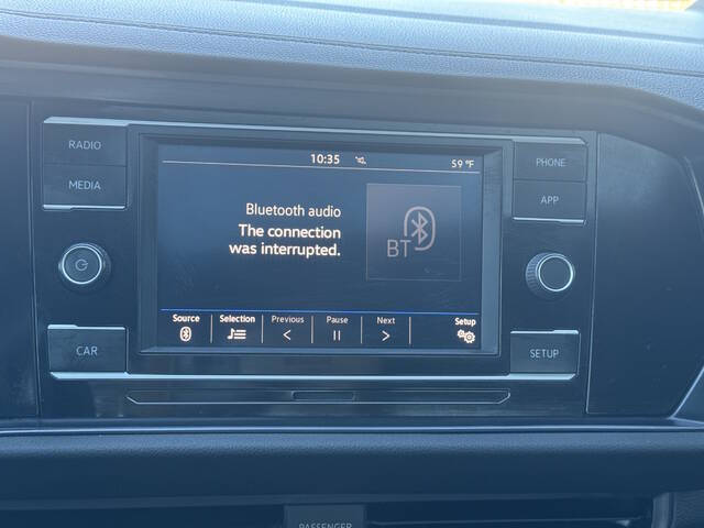 2019 Volkswagen Jetta R-Line