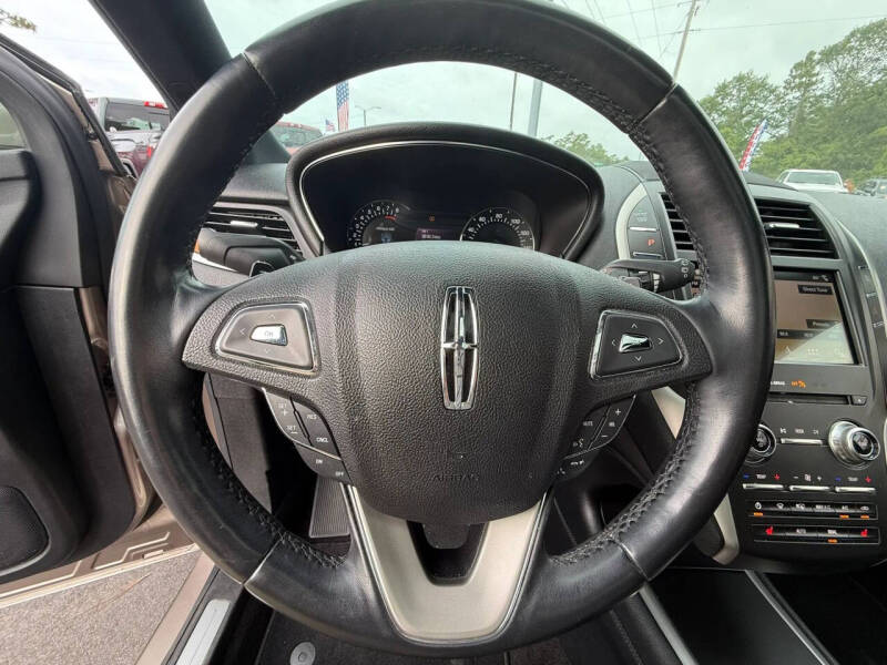 2019 Lincoln MKC Select